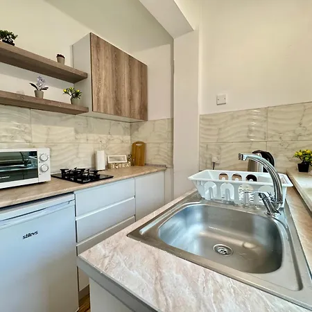 Luxury In Kyrenia Apartment