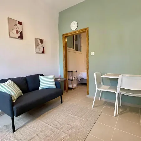 Luxury In Kyrenia Apartment *