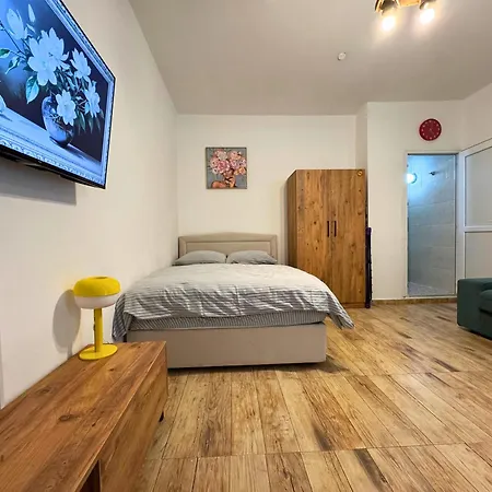 Luxury In Kyrenia דירה קיירניה