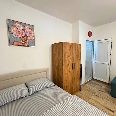 דירה Luxury In Kyrenia *