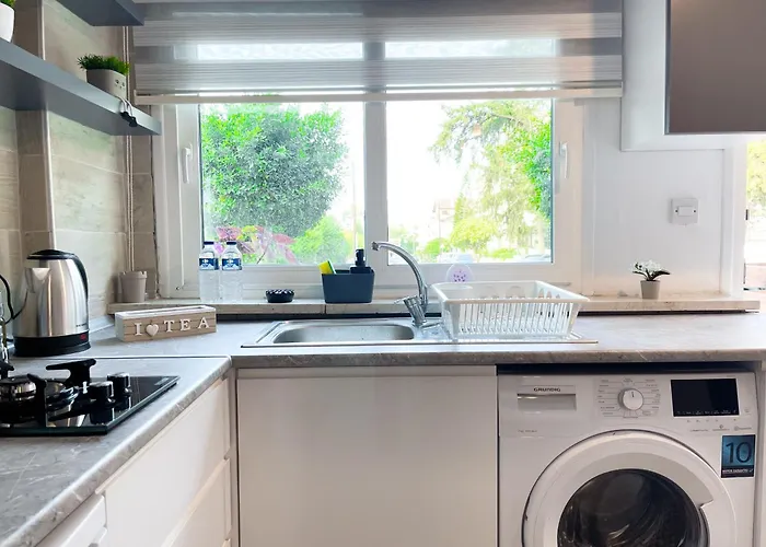 Luxury In Kyrenia 凯里尼亚