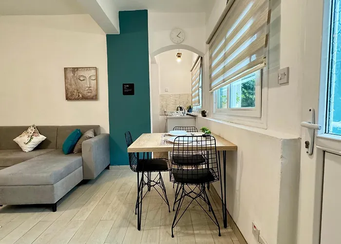 Luxury In Kyrenia Apartmán *