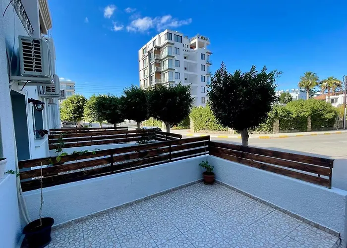 公寓 Luxury In Kyrenia 凯里尼亚
