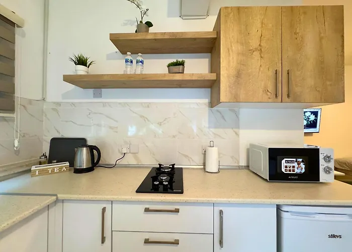 Luxury In Kyrenia 公寓 凯里尼亚