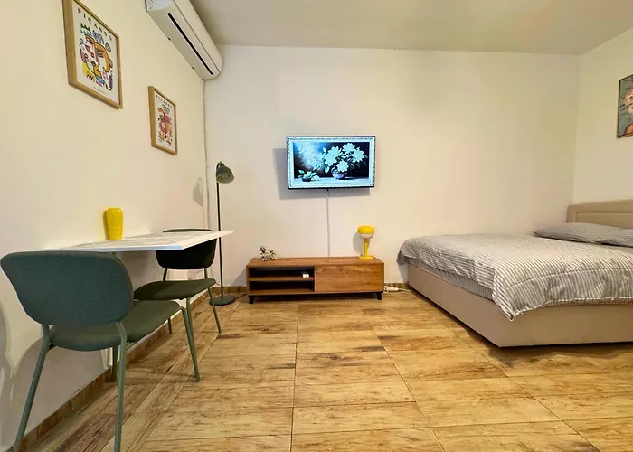 Luxury In Kyrenia Appartamento *